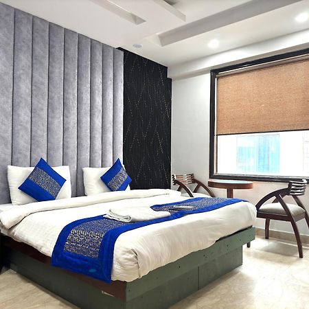 Hotel The Daanish Residency - Karol Bagh Нью-Дели Экстерьер фото